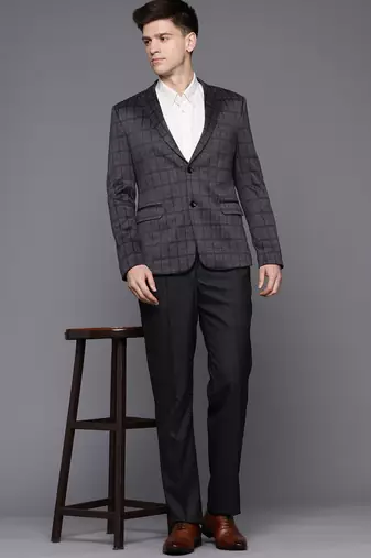 dark grey single-breasted slim-fit blazer with blue and black two-tone checks