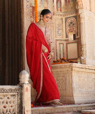 Laal Surakh Saree in Red Organza with Marodi Handwork 3