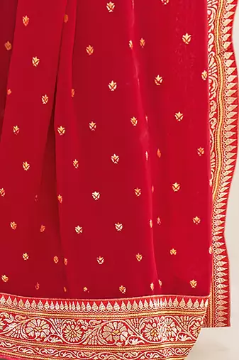 Fancy georgette foil printed and jacquard lace border saree