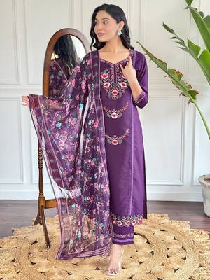 Women's Purple Embroidered Chanderi Fabric Straight Kurta, Pant and Dupatta Set 1