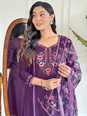 Women's Purple Embroidered Chanderi Fabric Straight Kurta, Pant and Dupatta Set 5