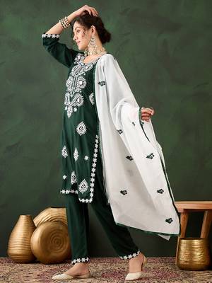green lucknowi chikankari rayon straight kurta pant set with chanderi dupatta 2
