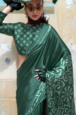 Green satin digital print saree with blouse 2