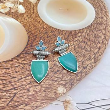 Leaf shape stone oxidised earrings 1