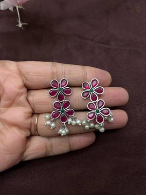 Silver replica red stone necklace set with pearls temple jewlery 3