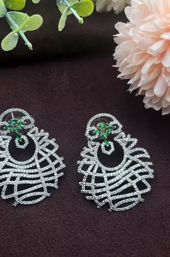 Hot selling green pave cz diamond earrings