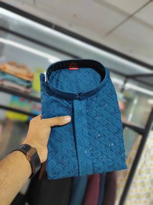 Teal embroidered rayon straight kurta 5