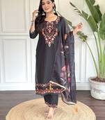 Black Embroidered Chanderi Straight Kurta, Pant and Dupatta Set