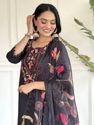 Black Embroidered Chanderi Straight Kurta, Pant and Dupatta Set 5