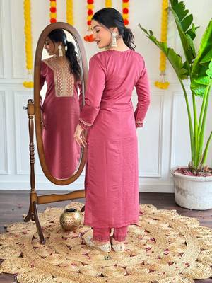 Embroidered Viscose Chanderi Fabric Straight Kurta, Pant and Dupatta Set 2