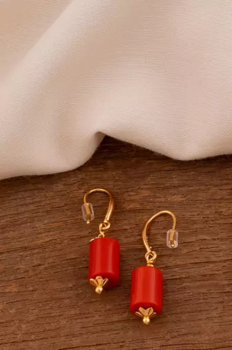 Two pairs of earrings coral, swarovski pearl