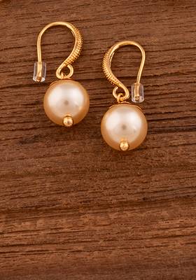 Two pairs of earrings coral, swarovski pearl 4