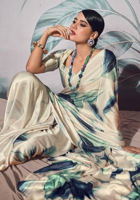Off white sattin silk blend with zari weaving saree with blouse 2