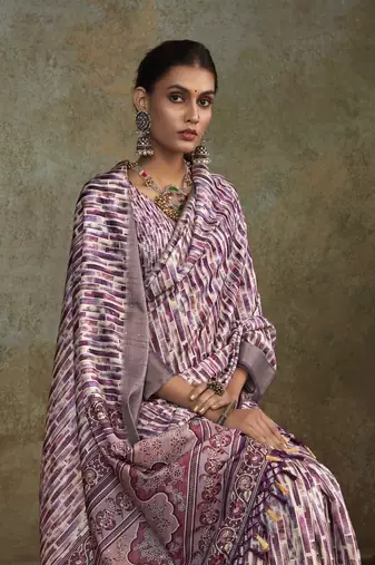 Purple soft handloom silk blend with zari weaving saree with blouse