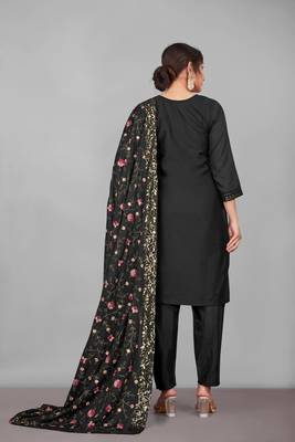 Black georgette embroidered kurta set dupatta 2