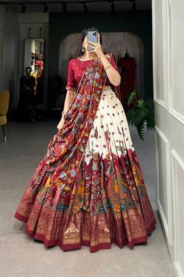 Kalamkari Print Offwhite Color With Foil Work Lehenga Choli 5