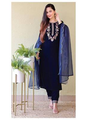 Blue velvet kurti with pant and dupatta for women 2