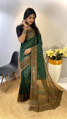 Green Chanderi Silk Sarees With Weaves Pattern & Digital Prints, Contrast Pallu & Border Printed With Contrast Blouse 1