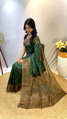 Green Chanderi Silk Sarees With Weaves Pattern & Digital Prints, Contrast Pallu & Border Printed With Contrast Blouse 5