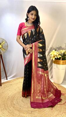 Black Foux Kanchipuram Sarees With A Temple Weaving Border With Contrast Blouse 1