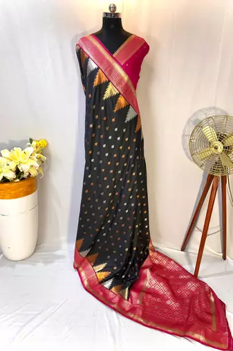 Black Foux Kanchipuram Sarees With A Temple Weaving Border With Contrast Blouse