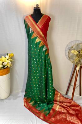 Green Foux Kanchipuram Sarees With A Temple Weaving Border With Contrast Blouse 4