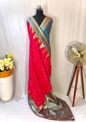 Pink Foux Kanchipuram Sarees With A Temple Weaving Border With Contrast Blouse 6