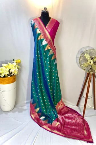 Rama Foux Kanchipuram Sarees With A Temple Weaving Border With Contrast Blouse