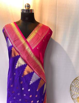 Violet Foux Kanchipuram Sarees With A Temple Weaving Border With Contrast Blouse 4