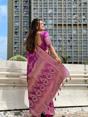 Lavender soft banarasi silk saree zari weawing meenakari design with unstitched blouse 2