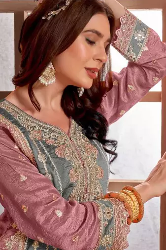 Gray-pink embroidered vichitra suit