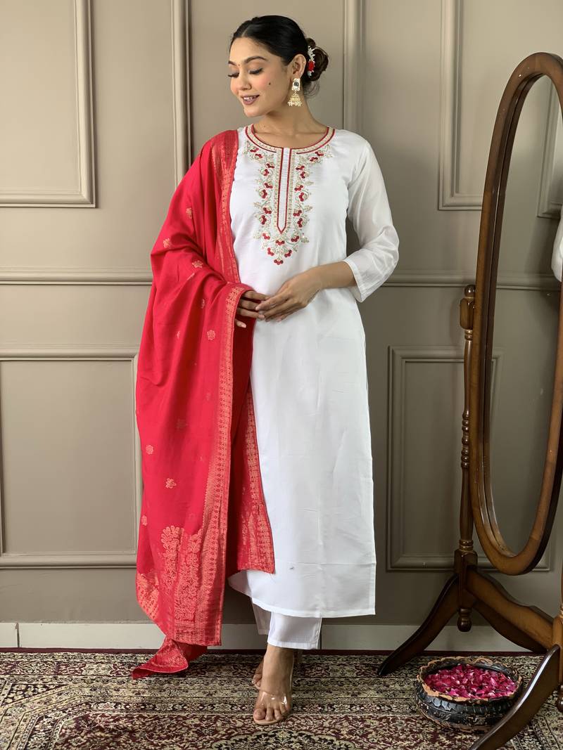 Embroidered Viscose Chanderi Fabric Straight Kurta, Pant and Dupatta Set