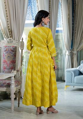 green leheriya printed gotta patti pure cotton anarkali kurta & pyjamas with dupatta 5