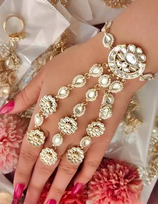 Dazzling crystal floral hand harness - exquisite bridal and formal jewelry 1