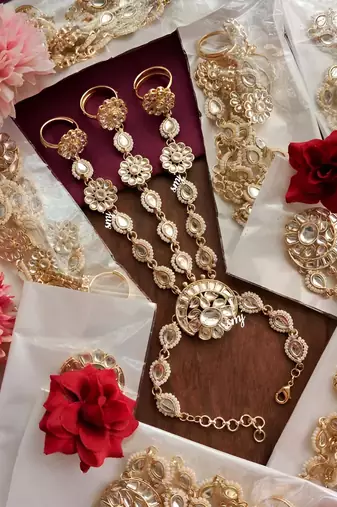 Dazzling crystal floral hand harness - exquisite bridal and formal jewelry