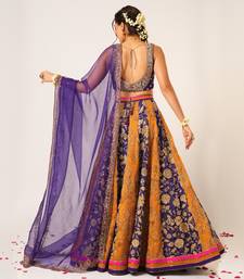 MENAKA LEHENGA