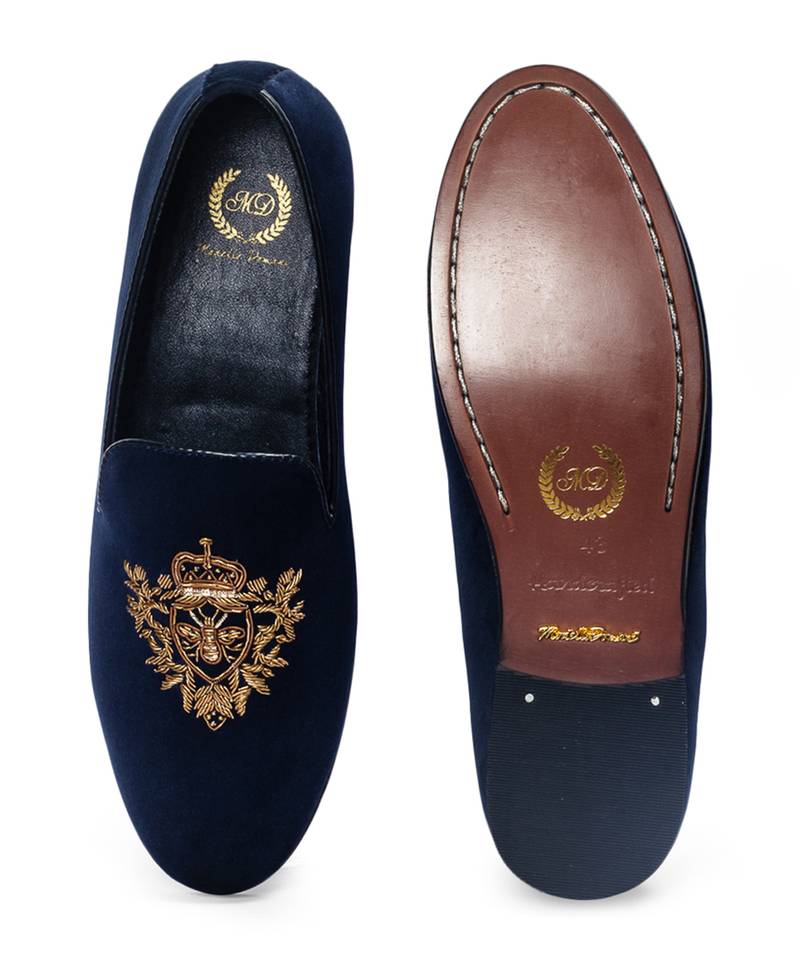 Handcrafted zardozi embroidery velvet slipons with padded leather