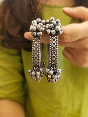 Antique boho oxidised silver indian bangle kada set,black polish kada, ghungaroo kada 3