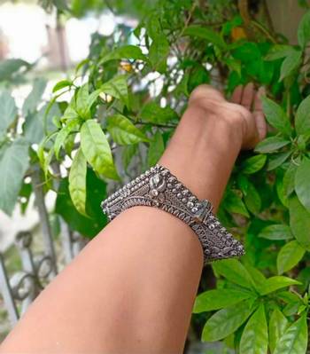 Stone bangle kada, hand bangle, silver oxidised broad kada, antique cuff bracelet, indian jewelery, temple jewelry 4