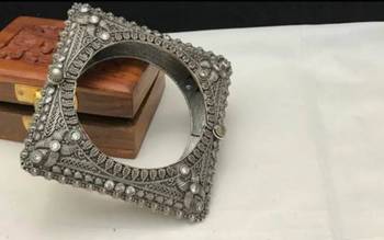 Stone bangle kada, hand bangle, silver oxidised broad kada, antique cuff bracelet, indian jewelery, temple jewelry 5