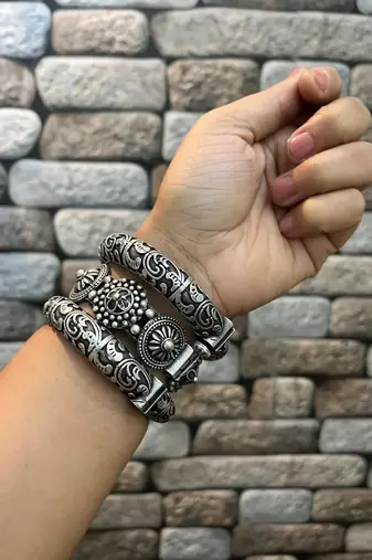 Openable handcrafted silver antique kada bangle set of 6 premium quality