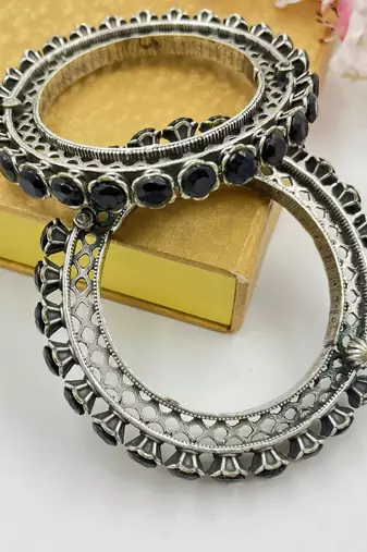 Black silver plated bracelet indian stone traditional ethnic jewelry german silver openable kada