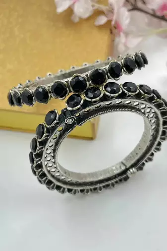 Black silver plated bracelet indian stone traditional ethnic jewelry german silver openable kada