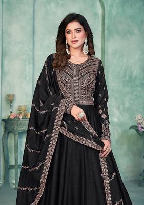 Embroidered art silk blend salwar kameez in black 4