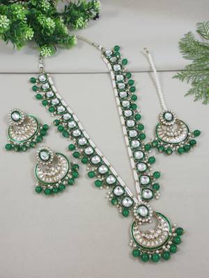 Gold plated traditional handcrafted kundan & pearl necklace jewellery earring set 1