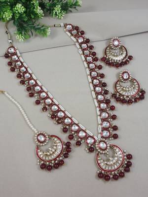 Gold plated traditional handcrafted kundan & pearl necklace jewellery earring set for women 1