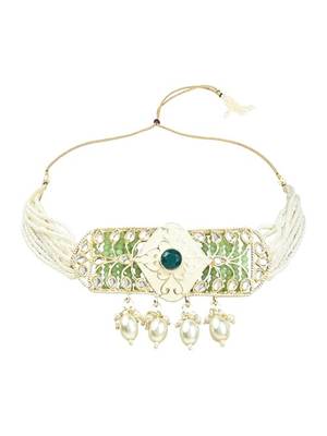 Gold plated white tumble studded pearl beaded polki kundan choker necklace set for women 2