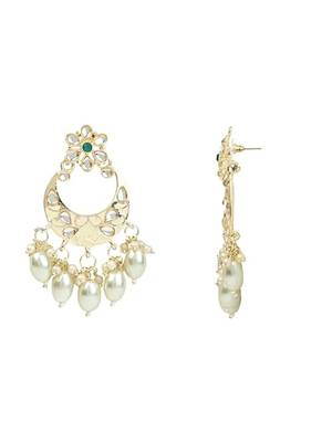 Gold plated white tumble studded pearl beaded polki kundan choker necklace set for women 4