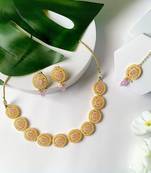 Traditional handcrafted pearl necklace jewellery set with earring & maang tikka for women
