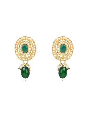 Traditional handcrafted pearl necklace jewellery set with earrings & maang tikka set for women 4